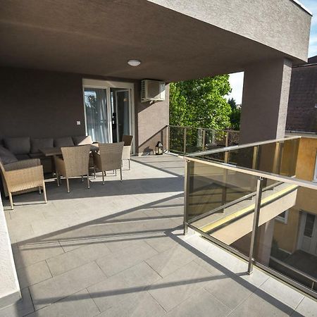 Francesca Apartman シオーフォク エクステリア 写真