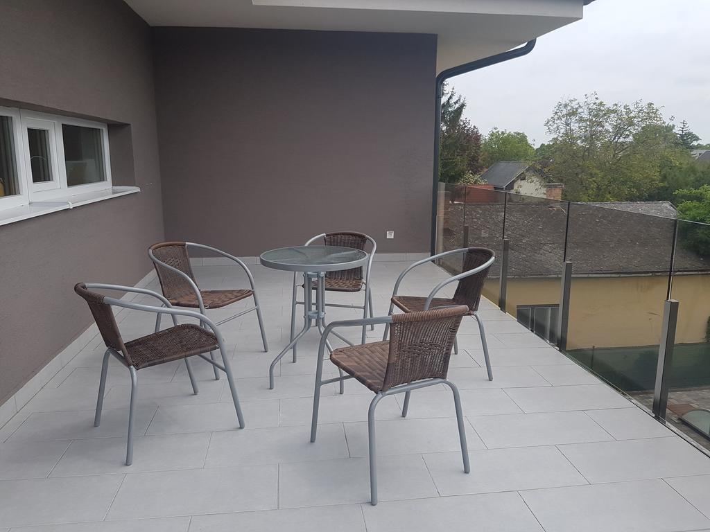 Francesca Apartman シオーフォク エクステリア 写真