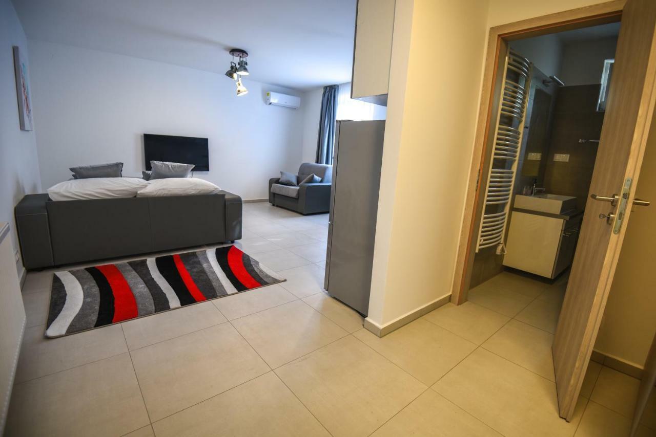 Francesca Apartman シオーフォク エクステリア 写真